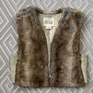ILIA Faux Fur  and Leather Cropped Vest in Rich Browns Size Medium